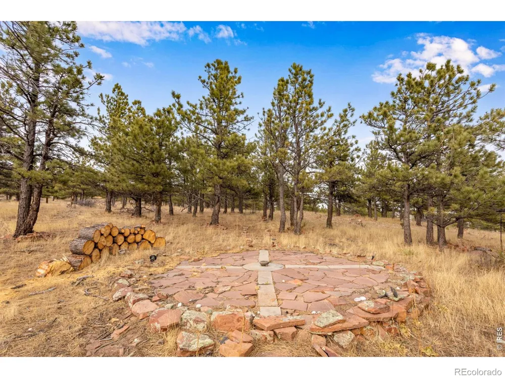3001 Eagle Ridge Road Lyons, CO 80540