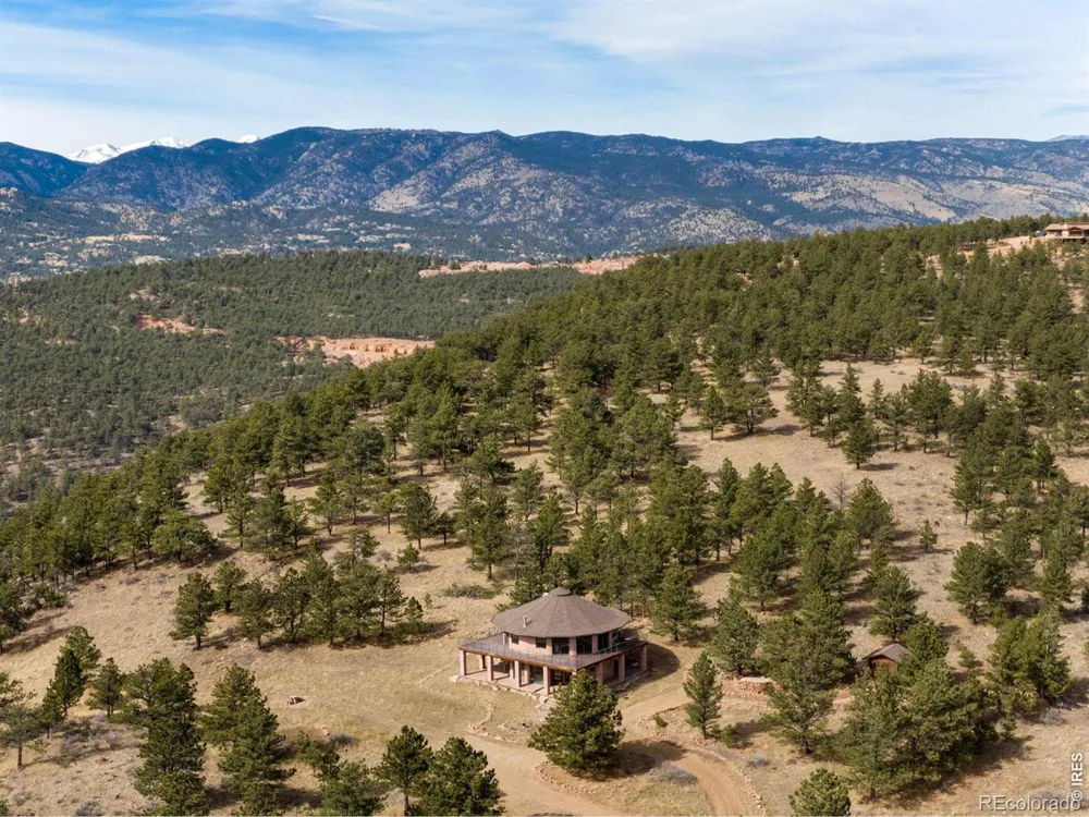 3001 Eagle Ridge Road Lyons, CO 80540