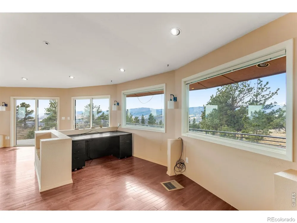 3001 Eagle Ridge Road Lyons, CO 80540