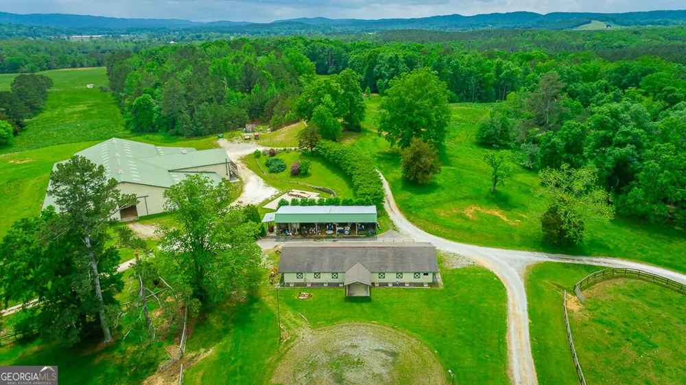 721 Gowan RD LaFayette, GA 30728