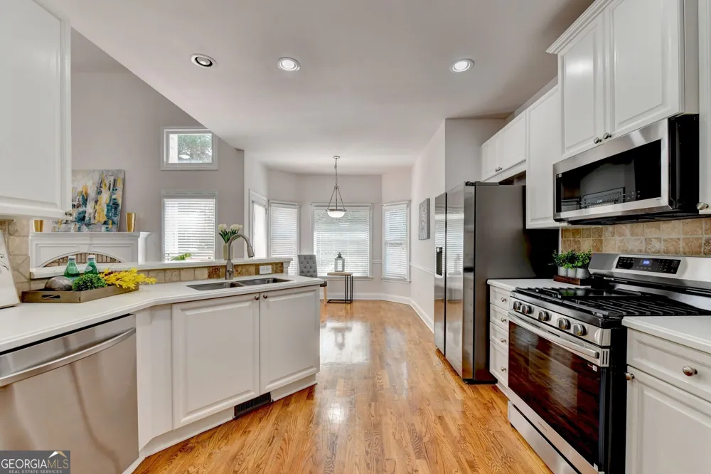 455 Hillcrest View DR Suwanee, GA 30024