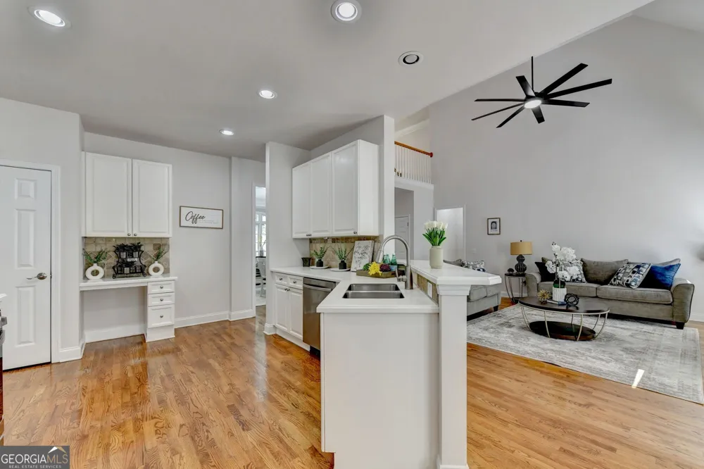 455 Hillcrest View DR Suwanee, GA 30024