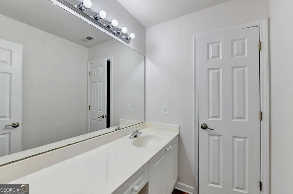 455 Hillcrest View DR Suwanee, GA 30024