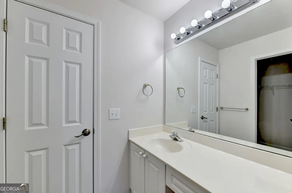 455 Hillcrest View DR Suwanee, GA 30024