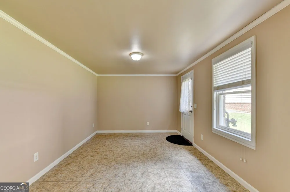 455 Hillcrest View DR Suwanee, GA 30024