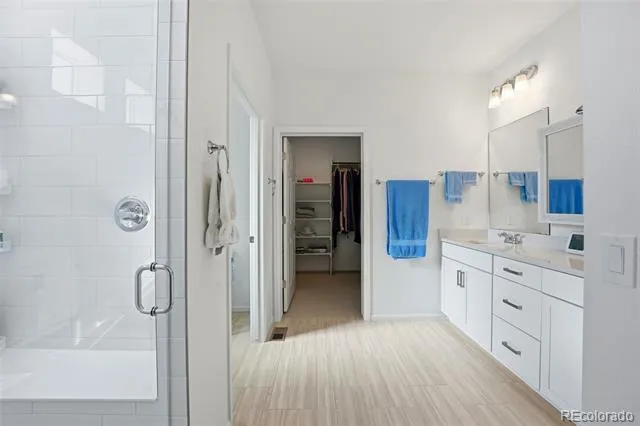 5102 Quatar Street Aurora, CO 80019