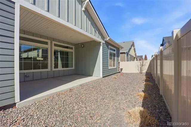 5102 Quatar Street Aurora, CO 80019