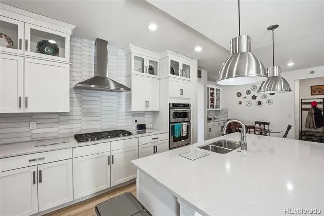 5102 Quatar Street Aurora, CO 80019