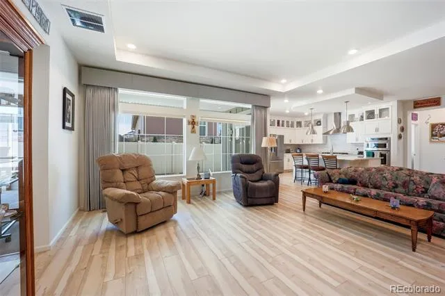 5102 Quatar Street Aurora, CO 80019