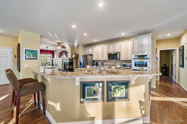 8251 S Quatar Circle Aurora, CO 80016