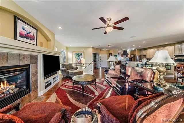 8251 S Quatar Circle Aurora, CO 80016