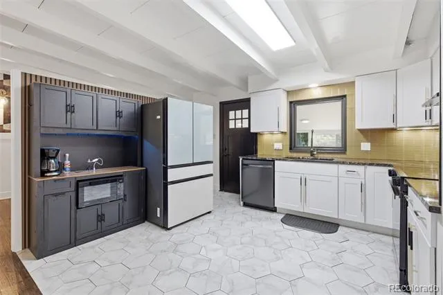 6139 S Broadway Littleton, CO 80121