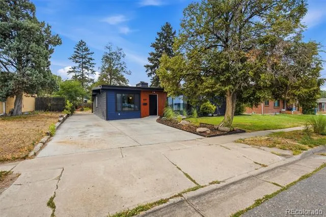 6139 S Broadway Littleton, CO 80121