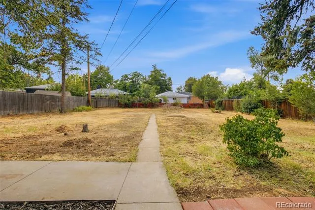 6139 S Broadway Littleton, CO 80121
