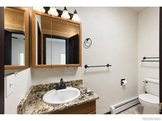 338 County Road 84 W Allenspark, CO 80510