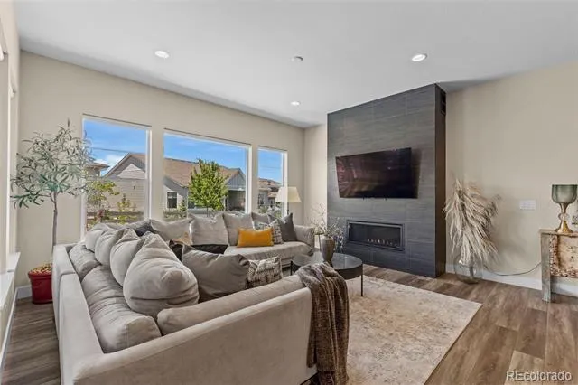 2105 Bellcove Drive Castle Rock, CO 80108