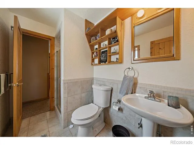 143 Crockett Trail Ward, CO 80481