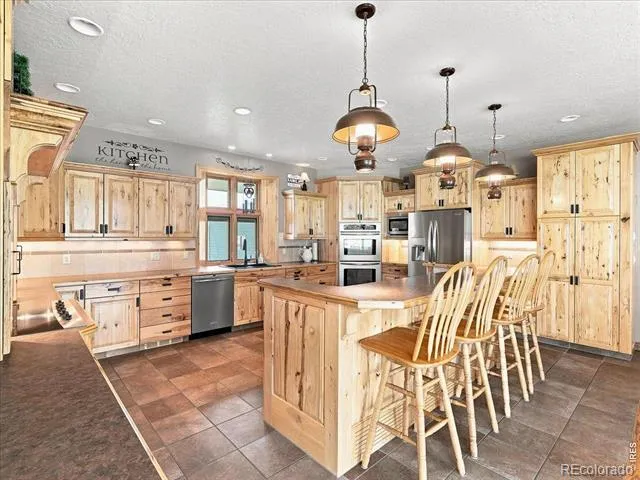 2231 17th Avenue Greeley, CO 80631