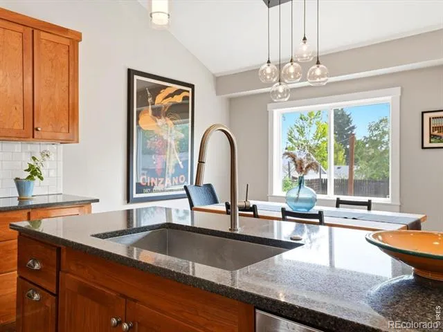 971 Vetch Circle Lafayette, CO 80026