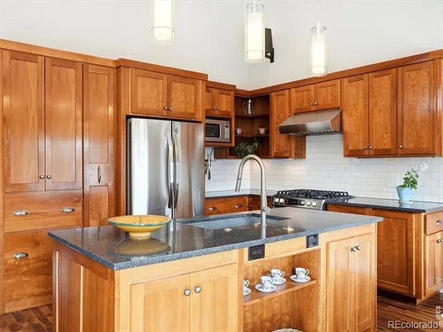 971 Vetch Circle Lafayette, CO 80026