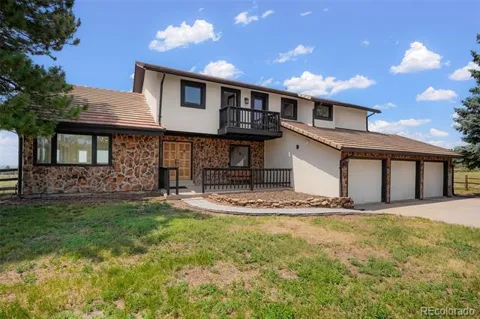 12925 Sierra Circle