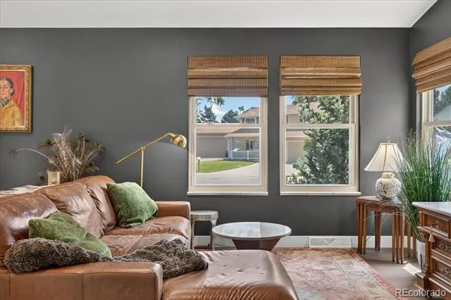 8117 S Lamar Court Littleton, CO 80128