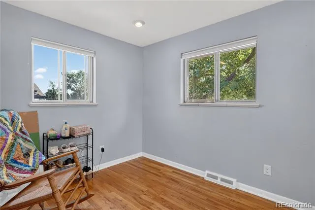 4977 S Perry Street Littleton, CO 80123