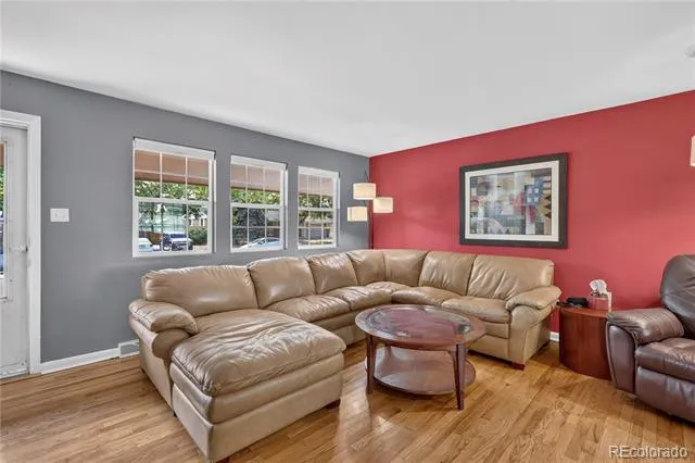 4977 S Perry Street Littleton, CO 80123