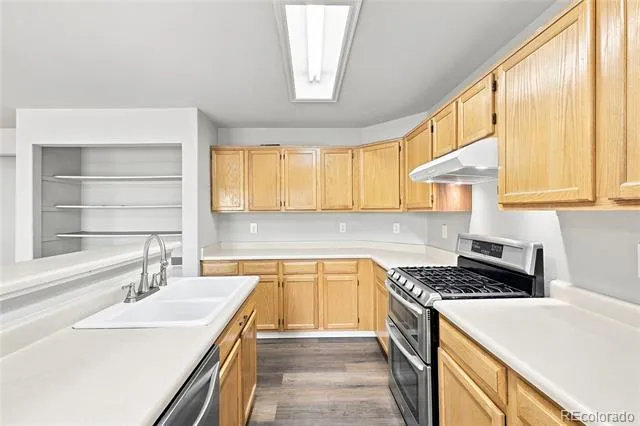 5140 E Hanover Place Castle Rock, CO 80104
