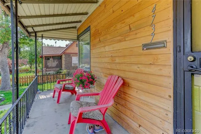 4737 Beach Court Denver, CO 80211
