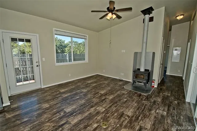 3572 Camino Baca Grande Crestone, CO 81131