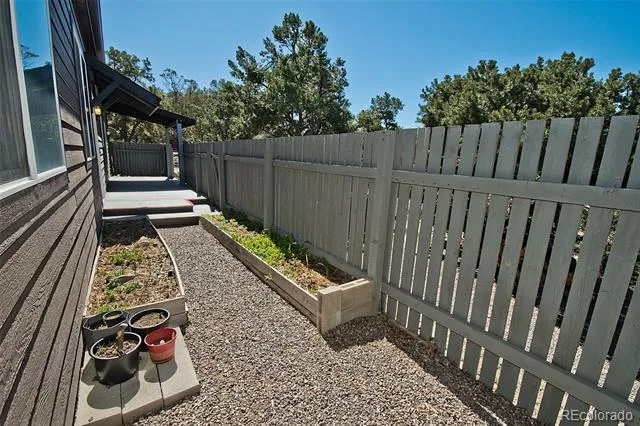 3572 Camino Baca Grande Crestone, CO 81131