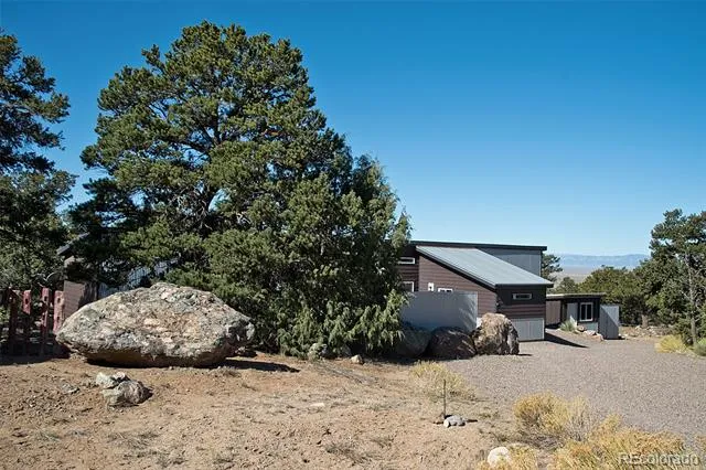 3572 Camino Baca Grande Crestone, CO 81131
