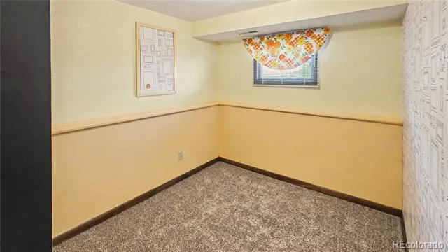 218 W 9th Street Julesburg, CO 80737