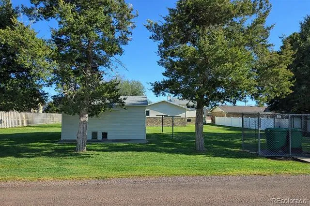 218 W 9th Street Julesburg, CO 80737