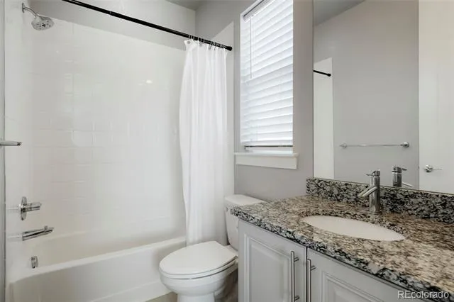 8187 S Little River Way Aurora, CO 80016