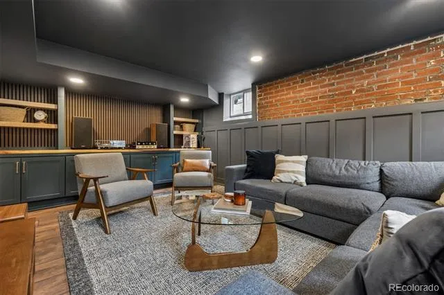 1972 S Lincoln Street Denver, CO 80210