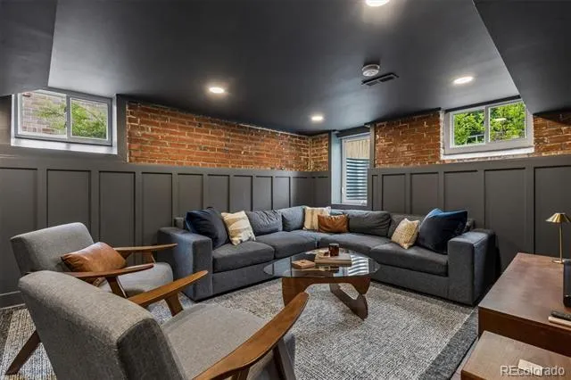 1972 S Lincoln Street Denver, CO 80210