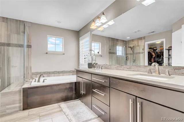 23850 E Ontario Place Aurora, CO 80016