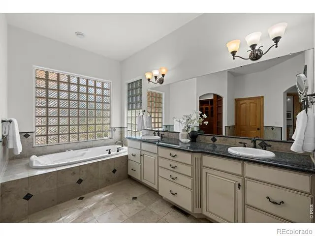 905 E 14th Way Broomfield, CO 80020