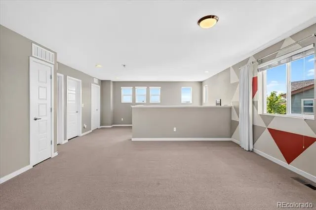 10249 Southlawn Circle Commerce City, CO 80022
