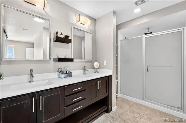10249 Southlawn Circle Commerce City, CO 80022