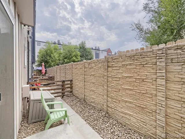 5666 W 10th Place Denver, CO 80214