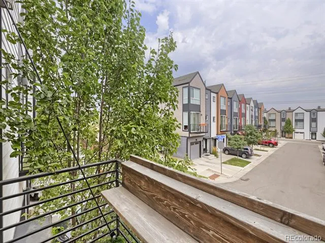5666 W 10th Place Denver, CO 80214