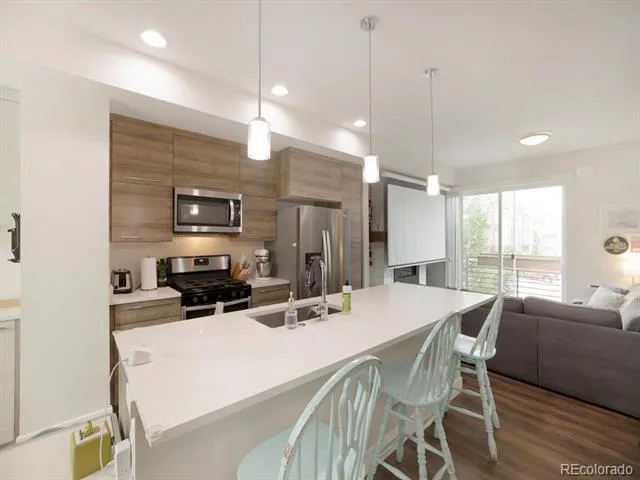 5666 W 10th Place Denver, CO 80214