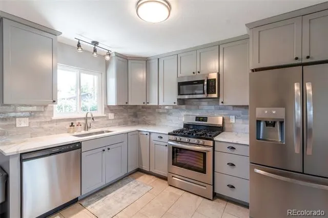 16045 W 13TH PLACE Golden, CO 80401