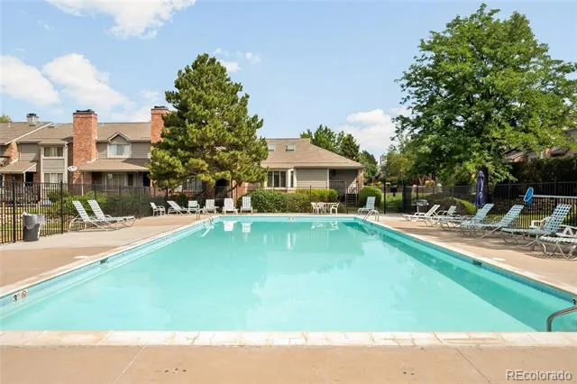 4211 S Fairplay Circle #F Aurora, CO 80014