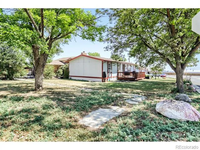 329 Palmer Avenue Mead, CO 80542