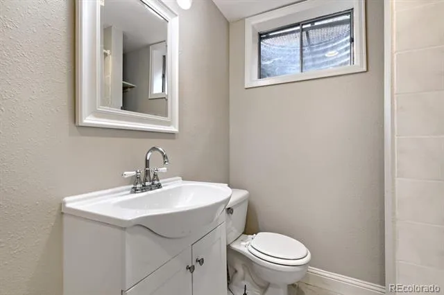 8162 Dudley Circle Arvada, CO 80005