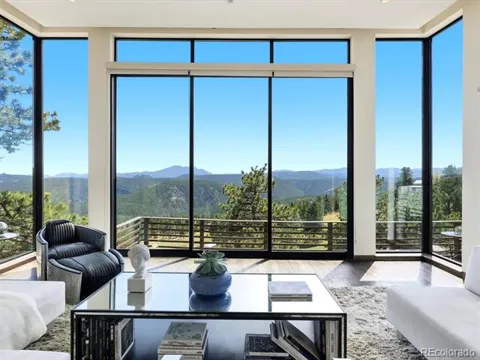 660 S Peak Road